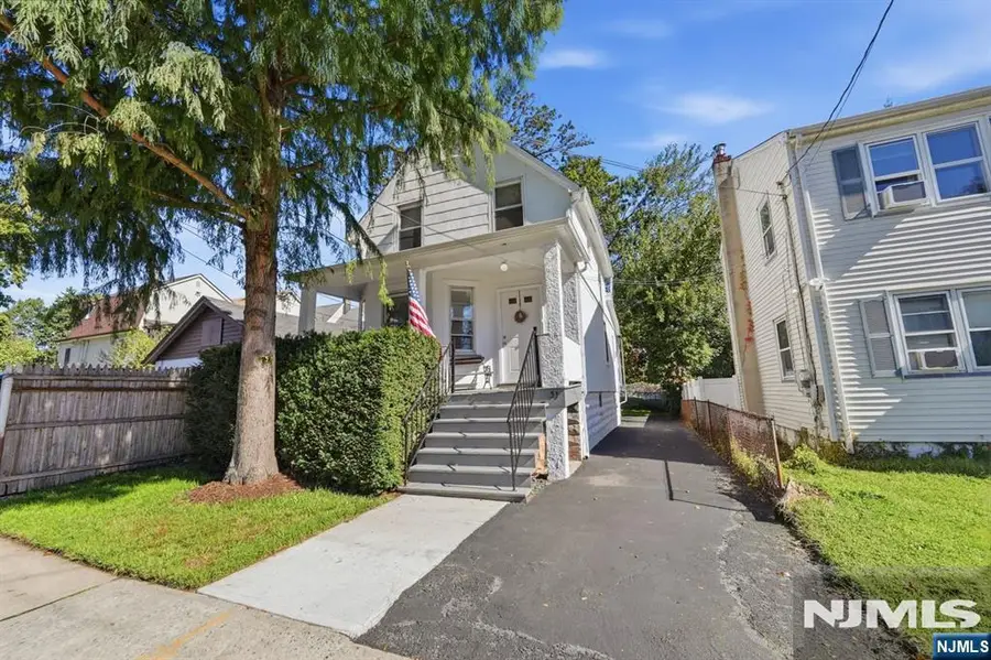 31 Walnut Street, Bloomfield, NJ 07003 - #2
