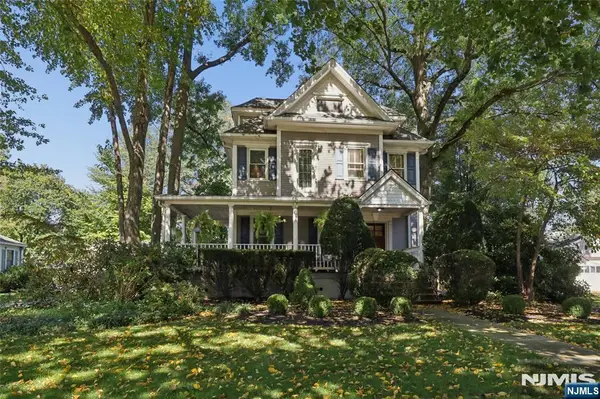 526 Oradell Avenue, Oradell, NJ 07649