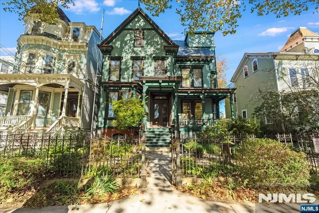 74 Sherman Place, Jersey City, NJ 07307 - #1