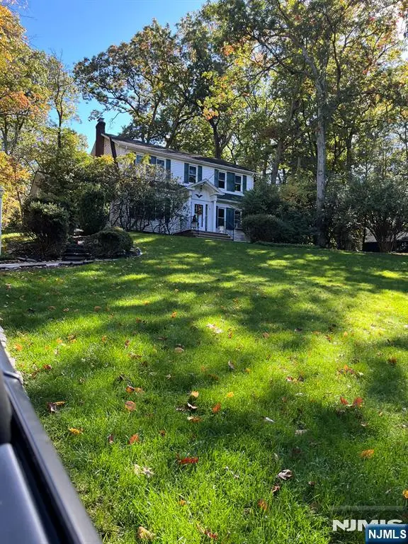 5 Upland Way, Verona, NJ 07044 - #2