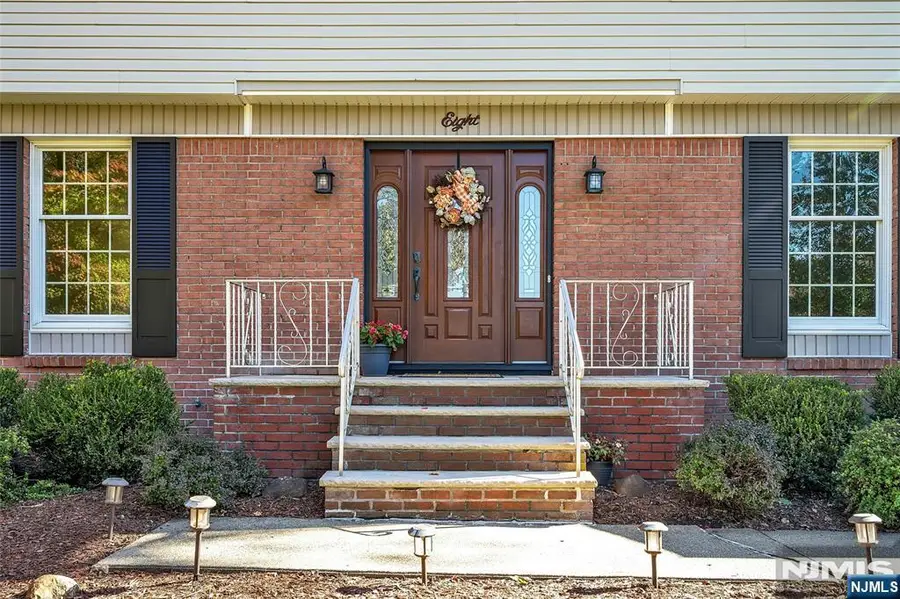 8 Cedar Lane, Roseland, NJ 07068 - #3