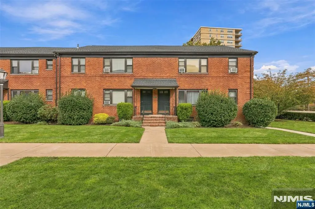 2193.5 N Central Avenue B, Fort Lee, NJ 07024 - #1