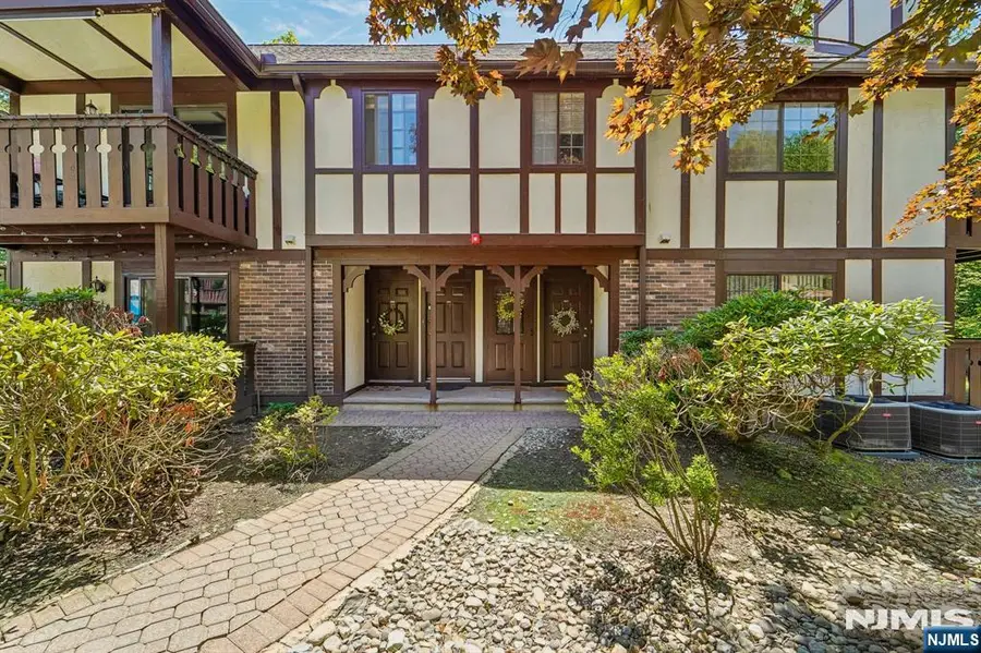 3811 Melville Court, Mahwah, NJ 07430 - #2
