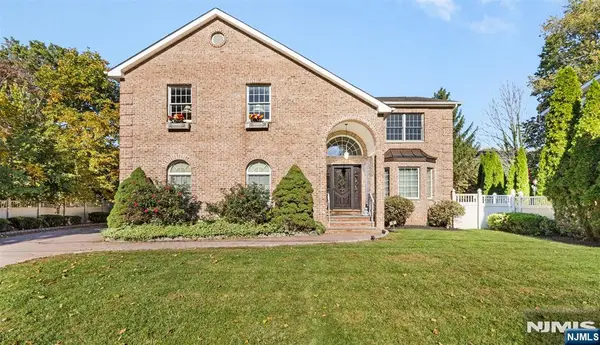 6 Cooper Avenue, Roseland, NJ 07068
