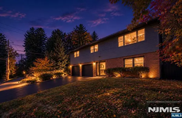 102 Brooklyn Mountain Road, Hopatcong, NJ 07843
