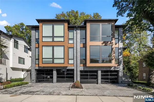 317 Slocum Way, Fort Lee, NJ 07024