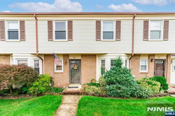 31 Astor Court, Sayreville, NJ 08872
