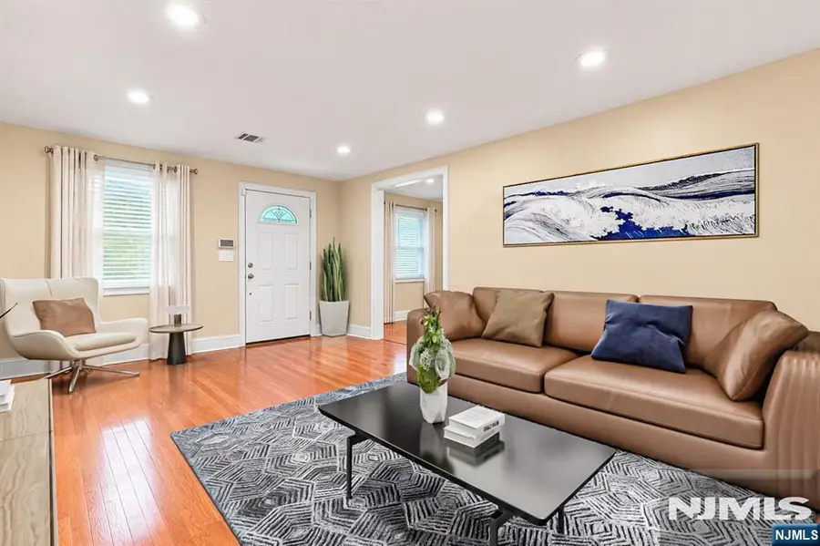 818 Ridge Road, Cedar Grove, NJ 07009 - #3