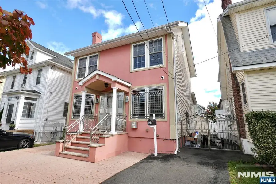 325-327 N 11th Street, Newark, NJ 07107 - #2