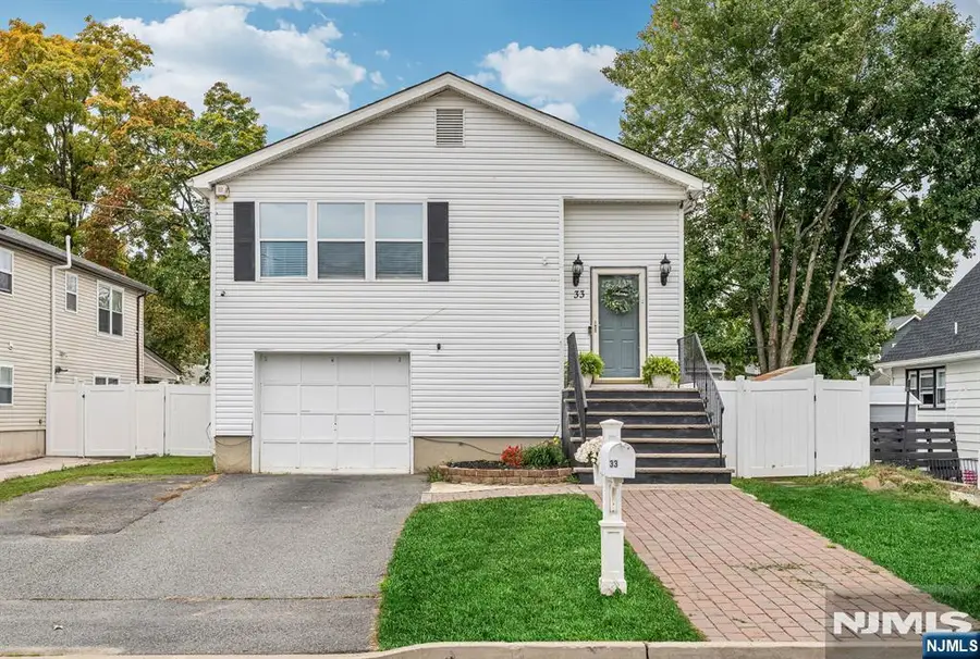 33 Ballston Street, Bloomingdale, NJ 07403 - #2