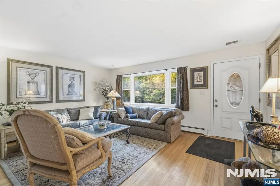 318 Knickerbocker Road, Closter, NJ 07624 - #3