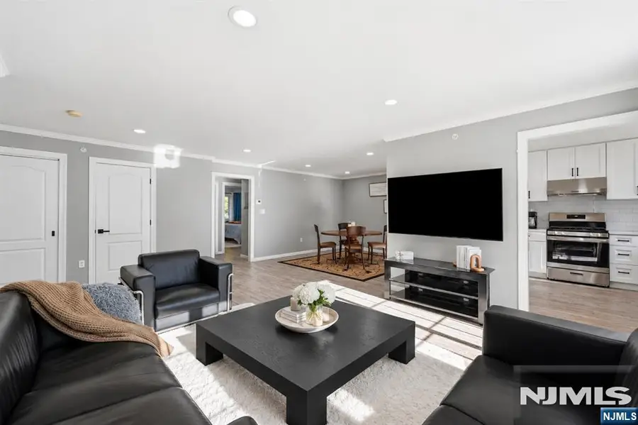 105 Roseland Avenue 1501, Caldwell, NJ 07006 - #2