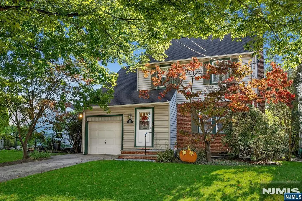 10 Overlook Terrace, Bloomfield, NJ 07003 - #1