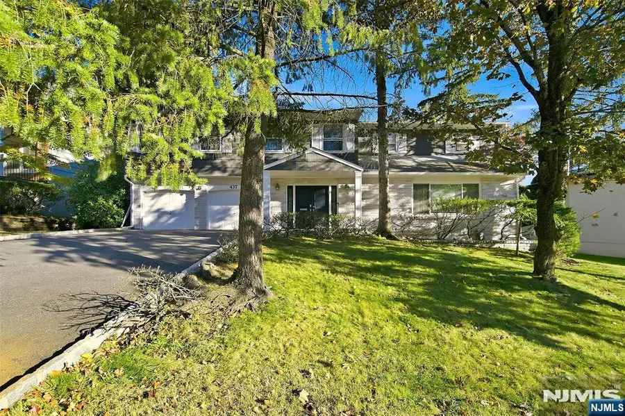 437 Summit Street, Englewood Cliffs, NJ 07632 - #2