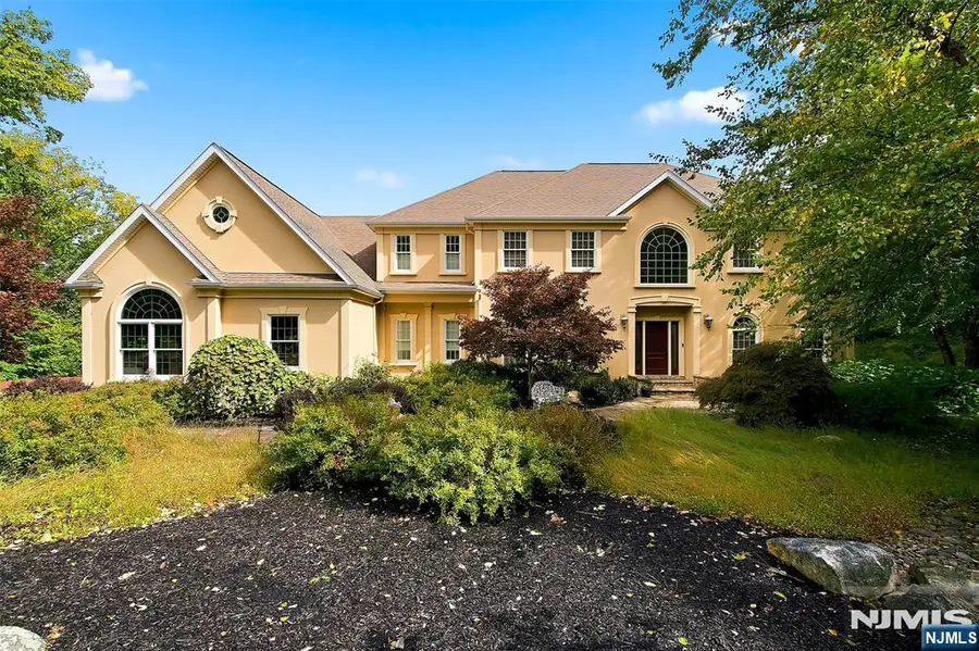 21 Pine Hill Road, Mahwah, NJ 07430 - #3