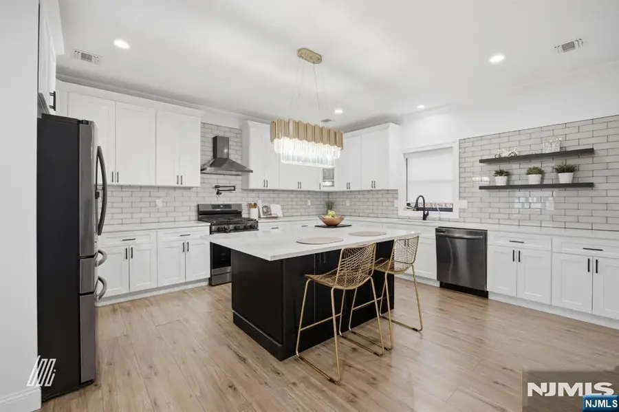 129 Rivervale Road, River Vale, NJ 07675 - #2