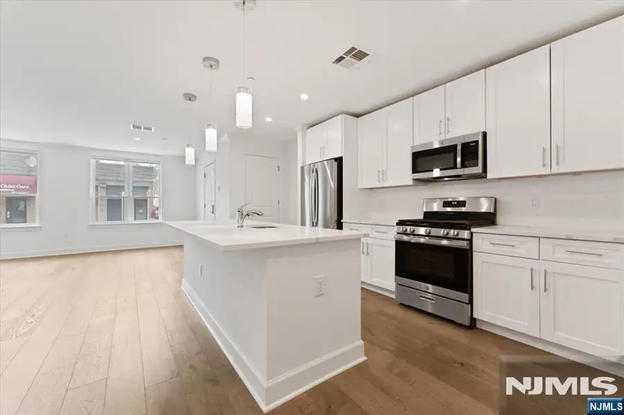 10 Ward Street, Bloomfield, NJ 07003 - #2