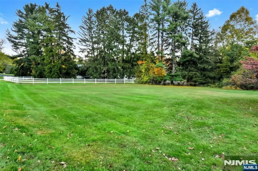 157 Mountain Avenue, Pompton Plains, NJ 07444 - #2
