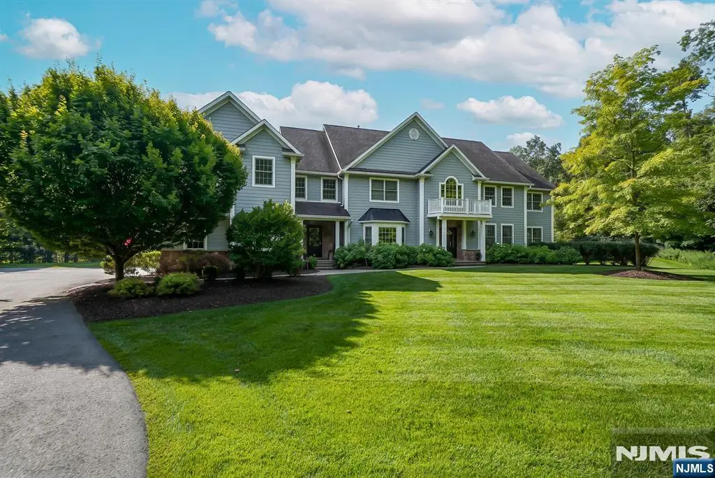 21 Reagan Way, Kinnelon, NJ 07405 - #1