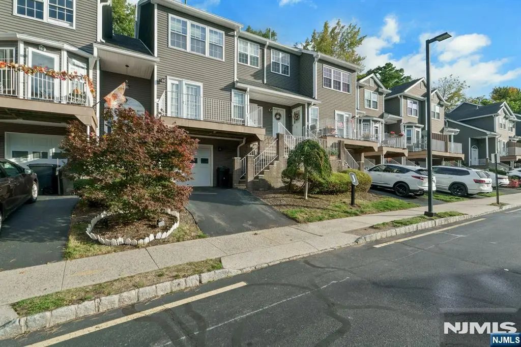 20 S Midland Avenue J3, Kearny, NJ 07032 - #1