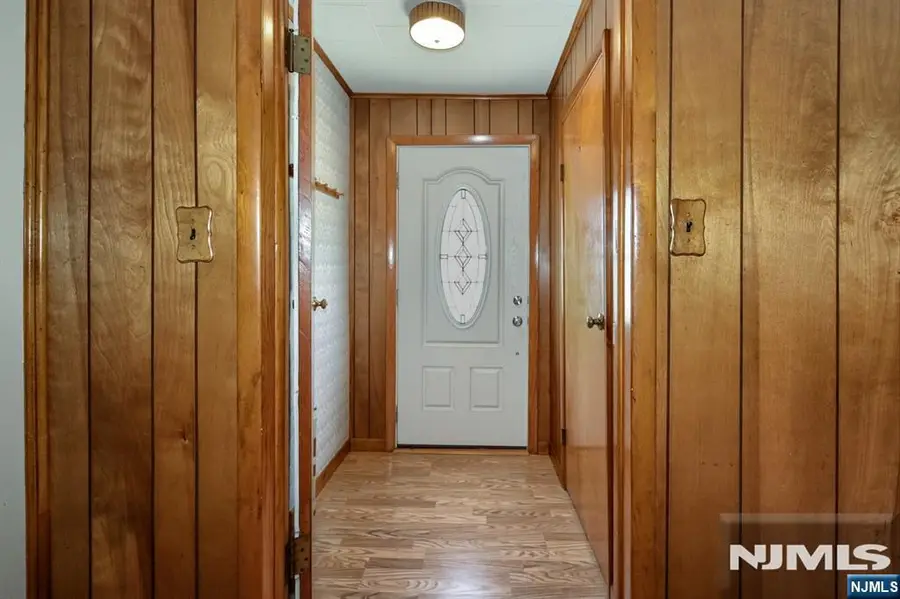 641 New Jersey Avenue, Lyndhurst, NJ 07071 - #2