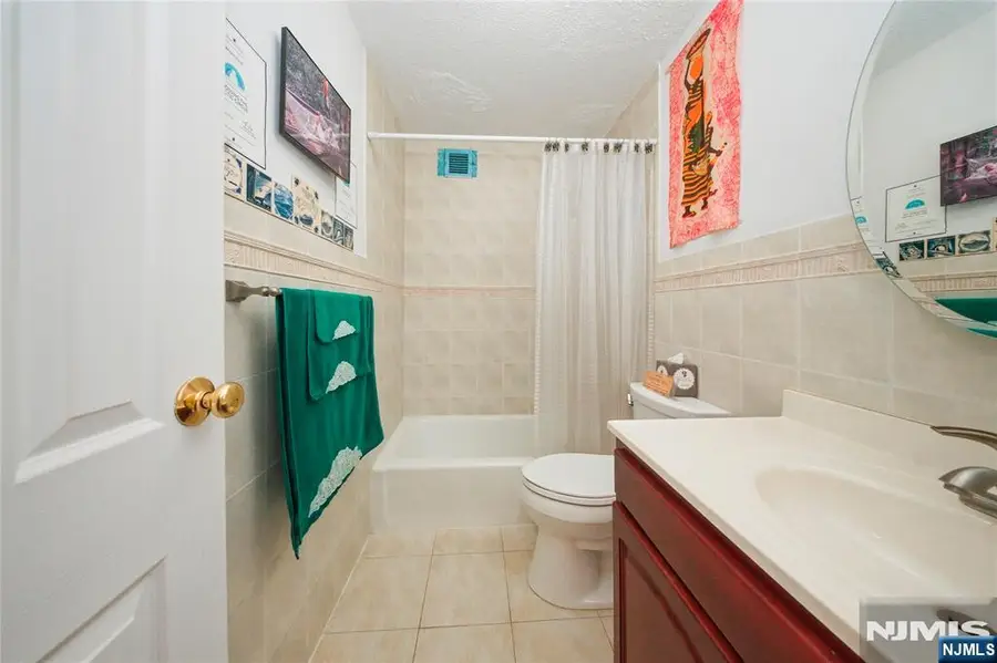 151 Prospect Avenue 16D, Hackensack, NJ 07601 - #3