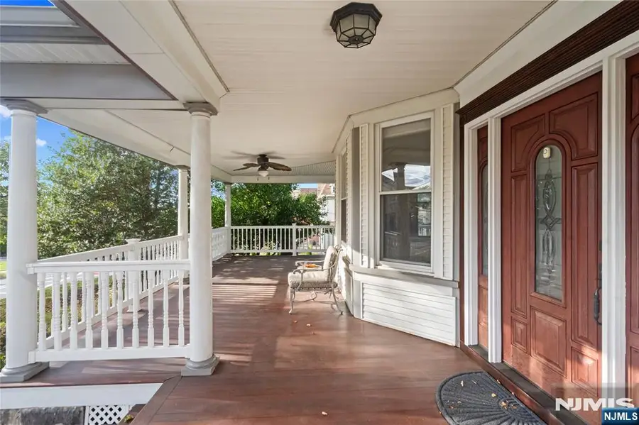 941 Edgewater Avenue, Ridgefield, NJ 07657 - #3