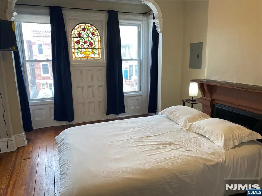 25 Boyd Avenue, Jersey City, NJ 07304 - #2