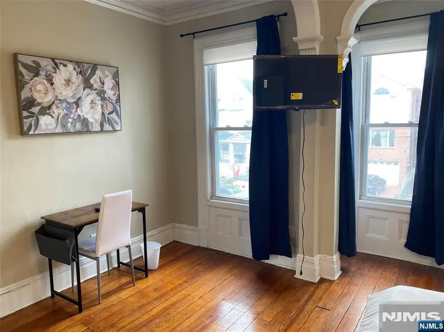 25 Boyd Avenue, Jersey City, NJ 07304 - #3