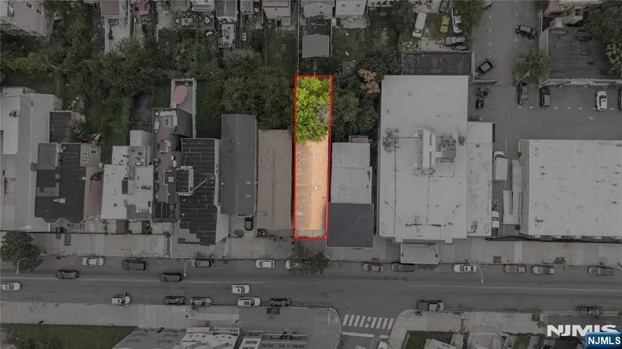 658 Ocean Avenue, Jersey City, NJ 07305 - #2