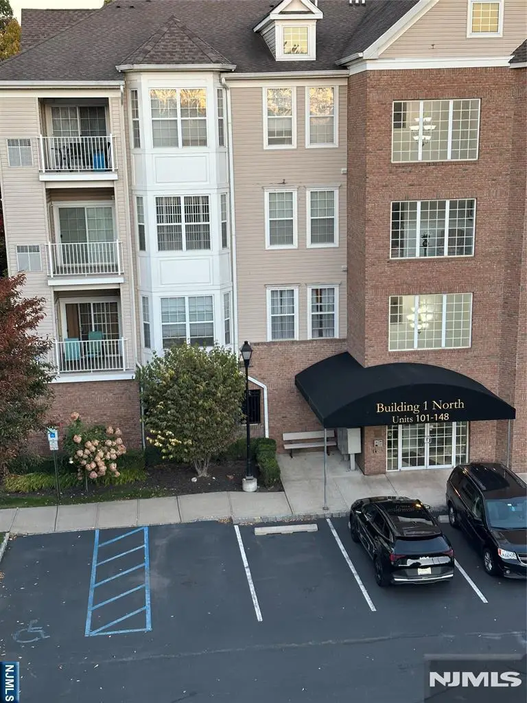 138 Cory Lane 138, Elmwood Park, NJ 07407 - #1