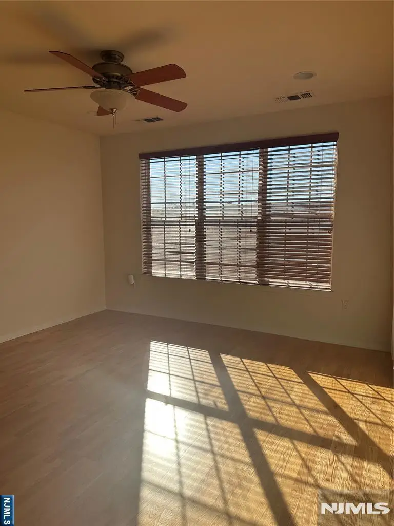 138 Cory Lane 138, Elmwood Park, NJ 07407 - #3