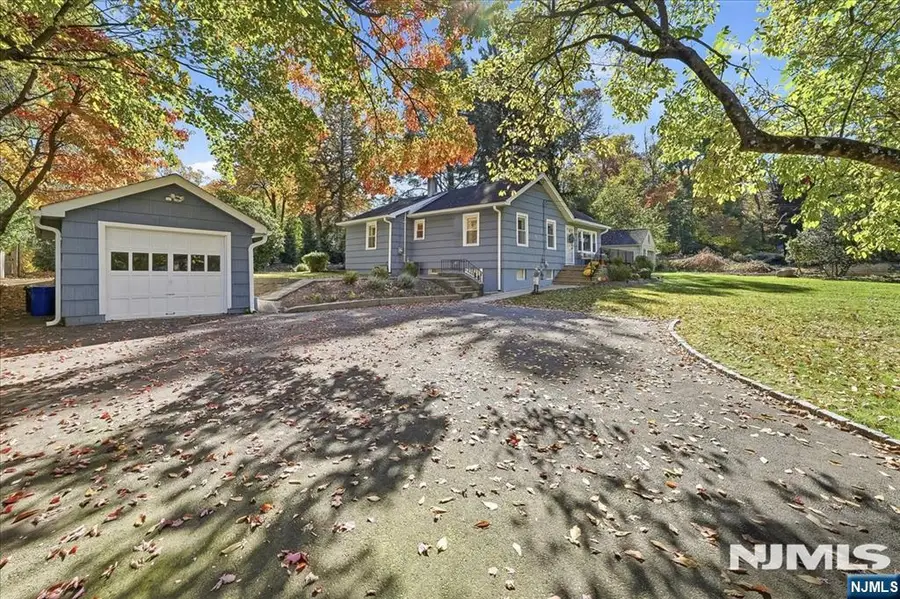 25 New York Avenue, Hawthorne, NJ 07506 - #2