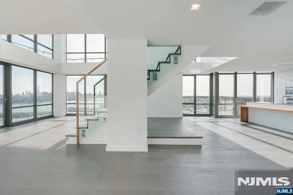 320 Adolphus Avenue 1415, Cliffside Park, NJ 07010 - #1