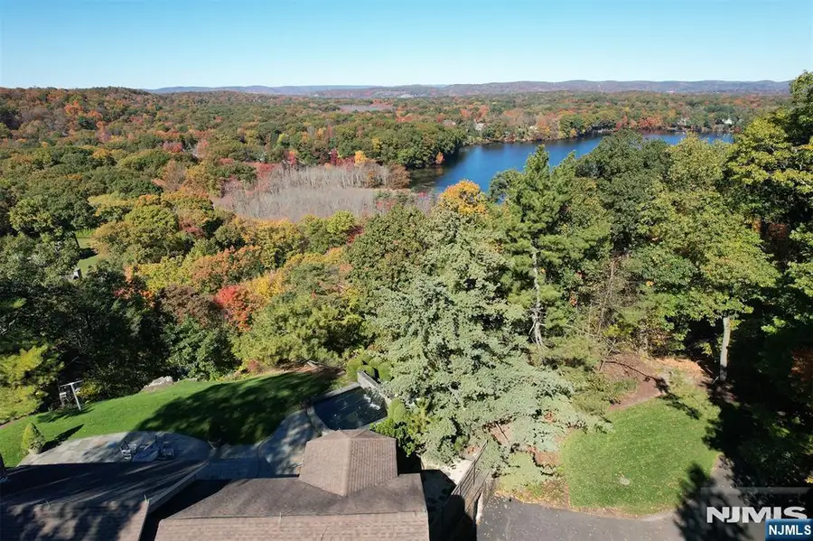 999 Cherokee Lane, Franklin Lakes, NJ 07417 - #2