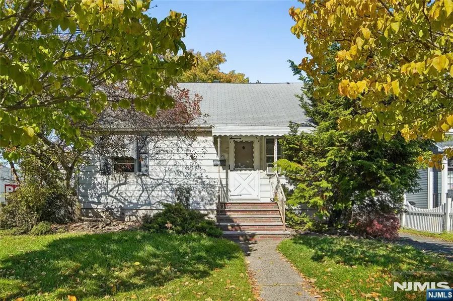 8-29 Forest, Fair Lawn, NJ 07410 - #2