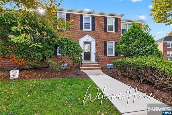 101 Gates Avenue E4, Montclair, NJ 07042