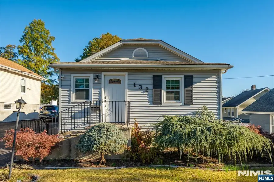 132 Coeyman Avenue, Nutley, NJ 07110 - #2