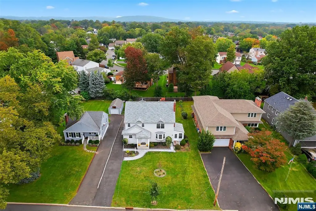 90 Hillside Avenue, Springfield, NJ 07081 - #1