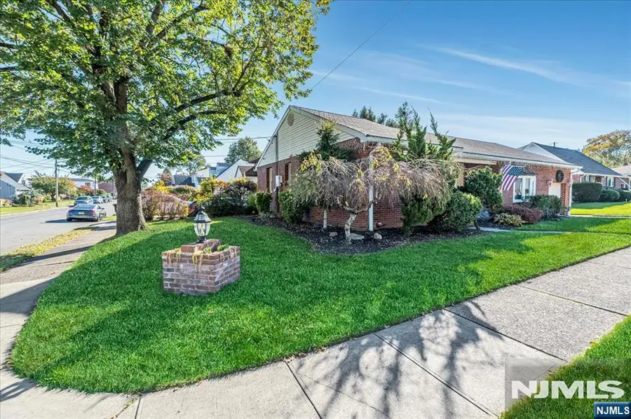 29-14 Raphael Street, Fair Lawn, NJ 07410 - #3