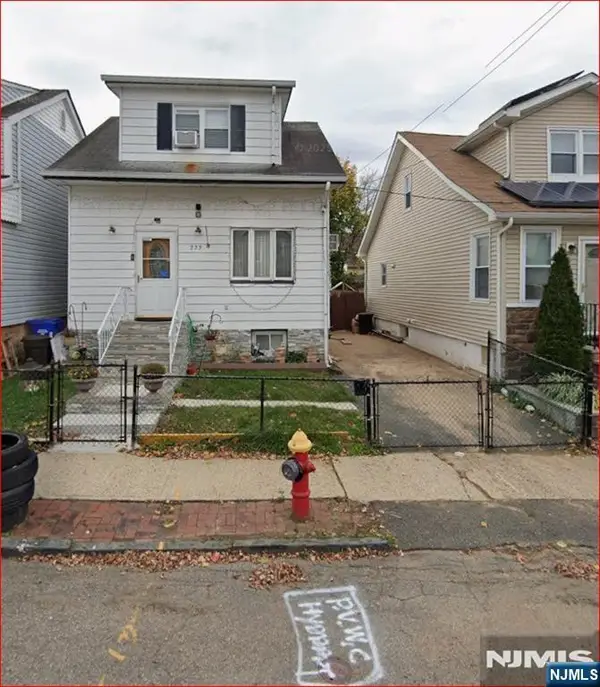 273-275 Paterson Avenue, Paterson, NJ 07502