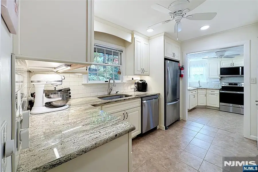 41 Miami Trail, White Meadow Lake, NJ 07866 - #3