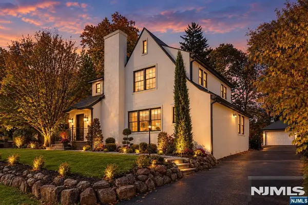 182 Gramercy, Glen Rock, NJ 07452