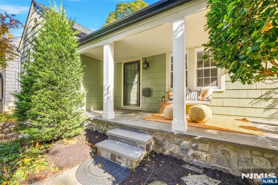 48 Freeman Street, Roseland, NJ 07068 - #3