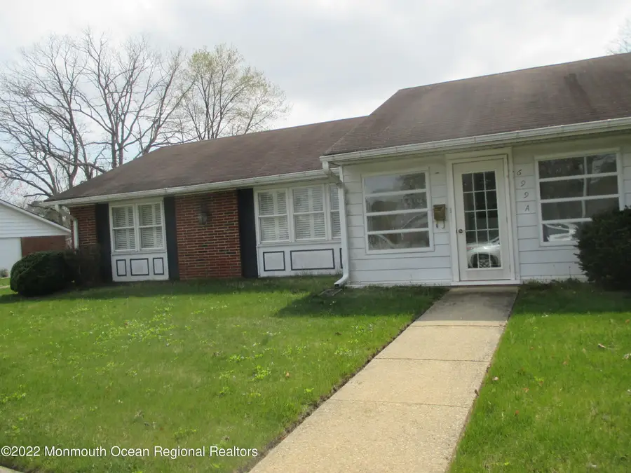 699A Plymouth Drive, Lakewood, NJ 08701 - Image #2