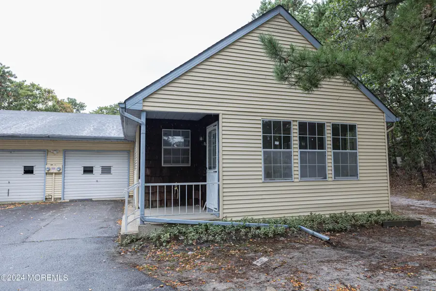 12 Canton Drive #51, Whiting, NJ 08759 - Image #3