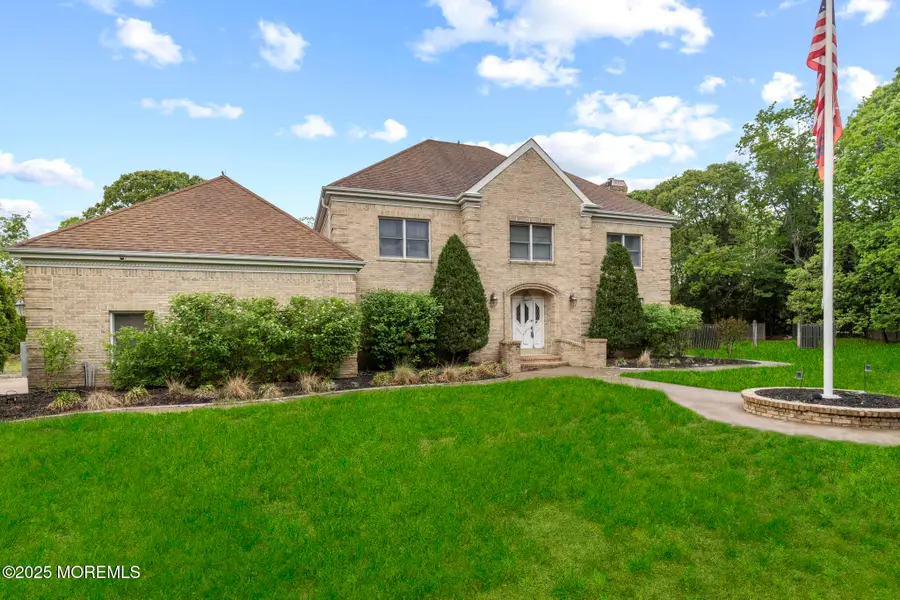 696 Schoolhouse Lane, Toms River, NJ 08753 - Image #2