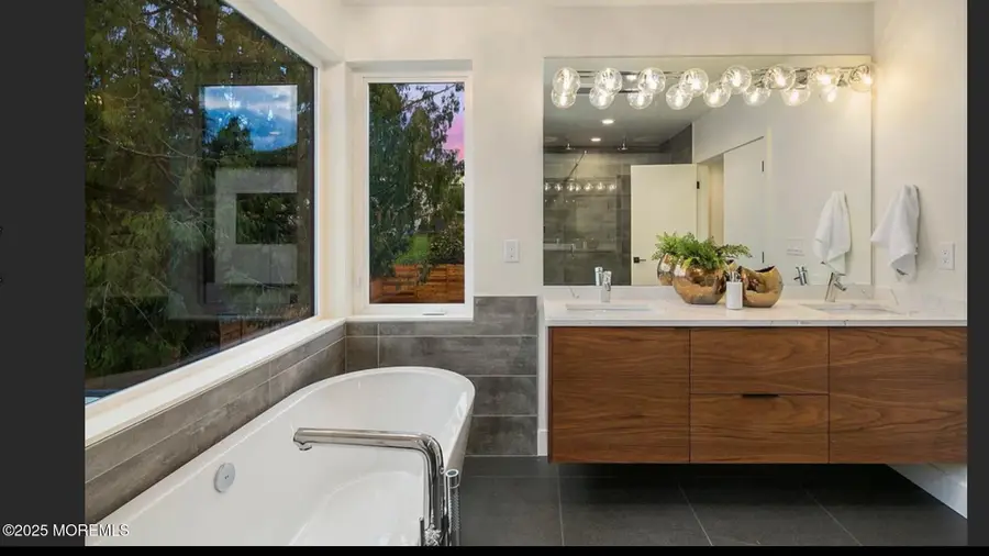 23 Royal Drive, Brick, NJ 08723 - Image #3