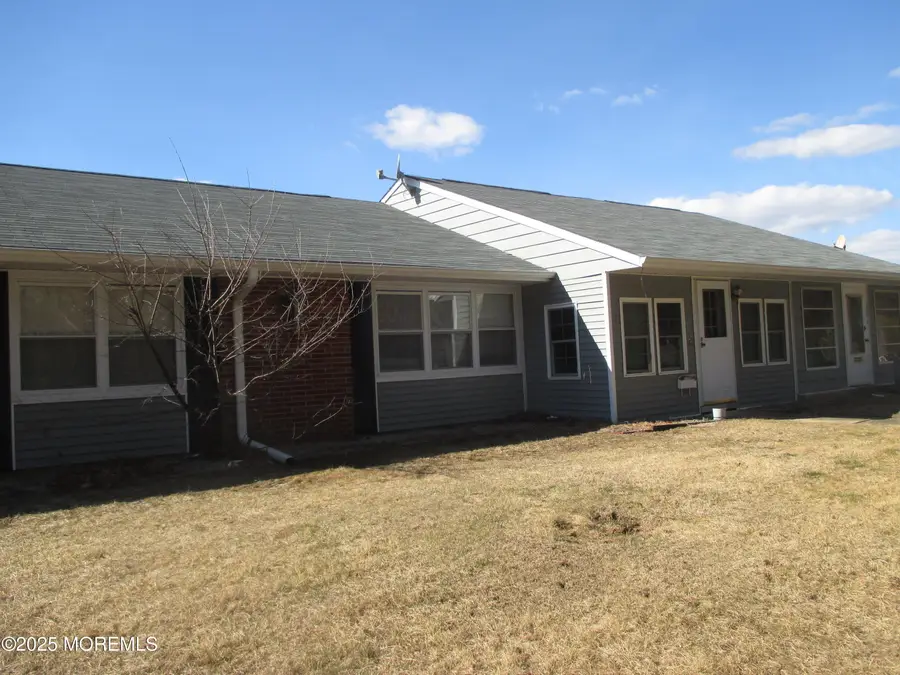 337C Canterbury Court, Lakewood, NJ 08701 - Image #3