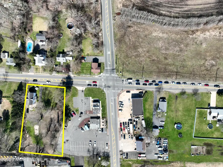 418 Main Street, Manalapan Township, NJ 07726 - Image #3